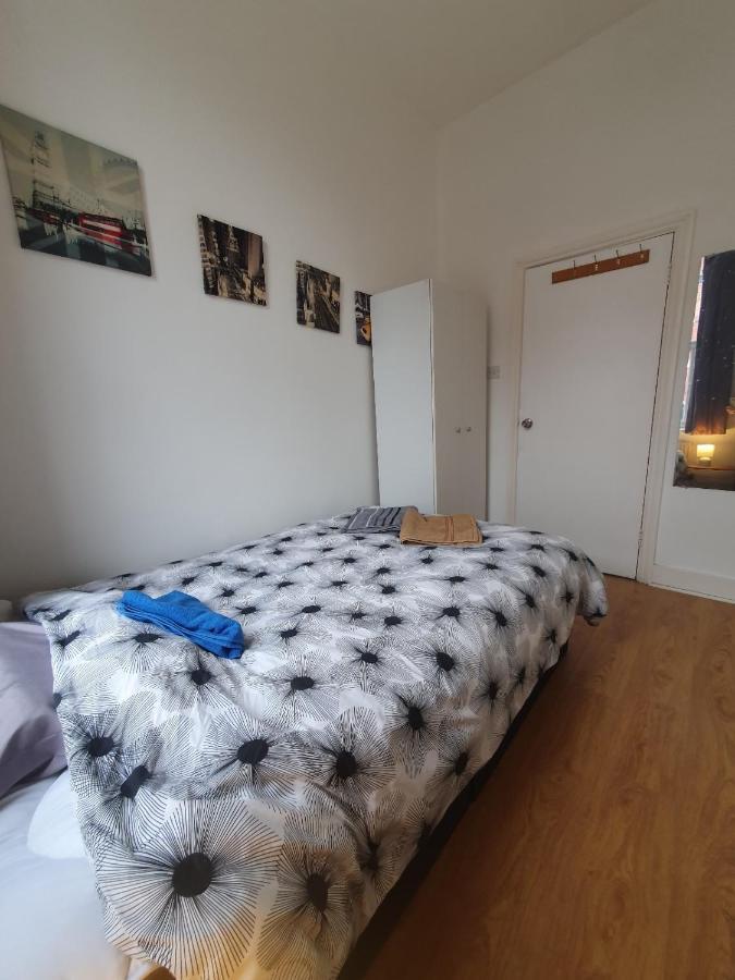 63B Willesden Lane Two Bed Apartment Londra Dış mekan fotoğraf